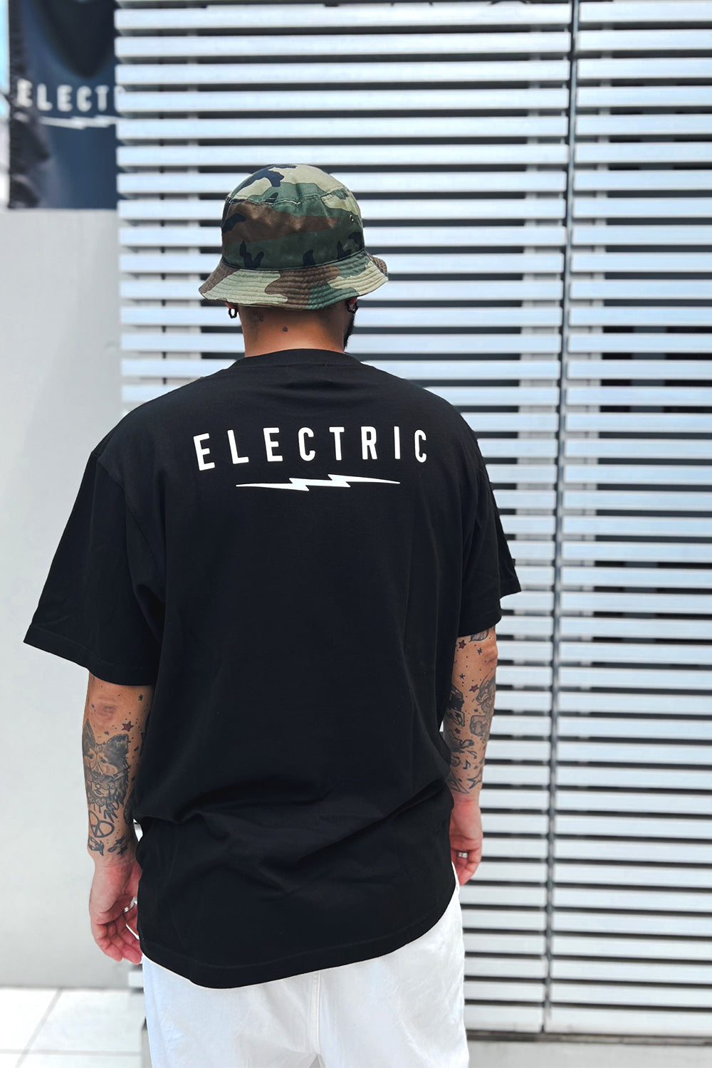 ICON LOGO S/S TEE - BLACK