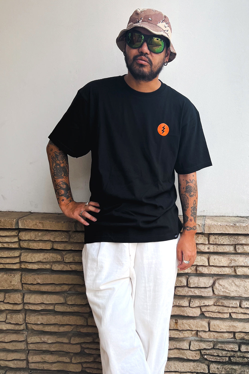 ICON LOGO S/S TEE - BLACK/ORANGE