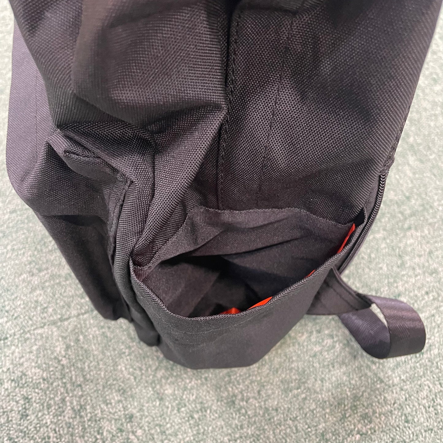BACK PACK - BLACK