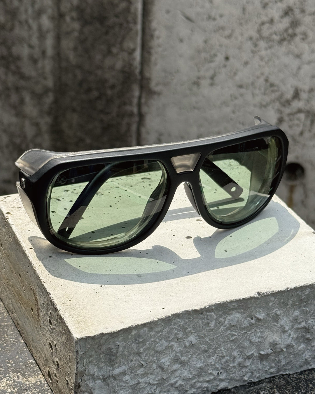 STACKER - MATTE BLACK /  HT GREEN POLAR  PRO ［ASIAN FIT］